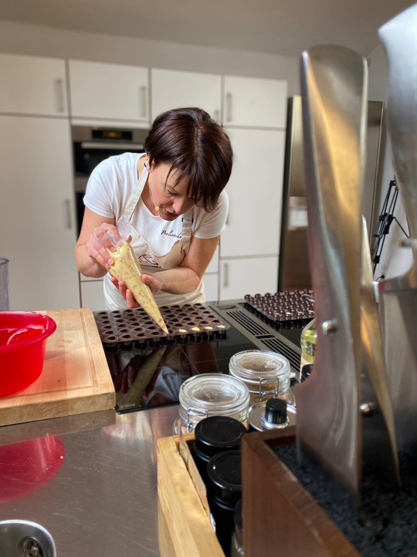 Schokoladenseminar I Desserts und Pralinen rund um Schokolade I personalisierte Gastgeschenke - Cucinata