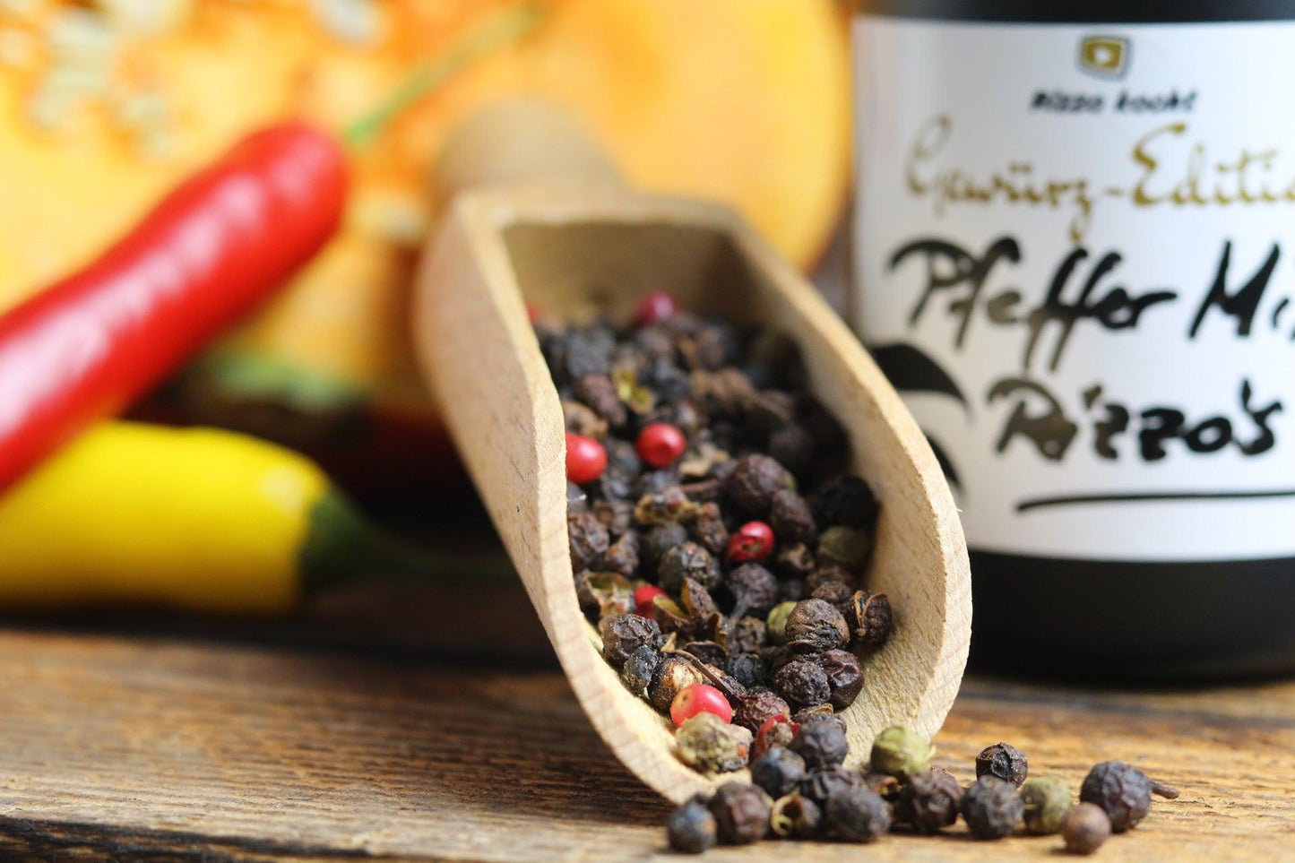 Pfeffermischung "Rizzo`s 7" I für Pfeffermühle oder Mörser I verzaubert Dich und Deinen Gaumen - Cucinata
